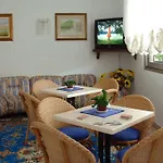 Corallo Hotel 3*