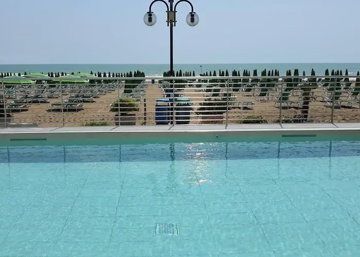 Ξενοδοχείο Corallo 3*